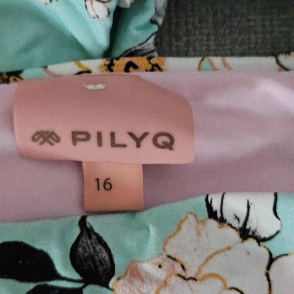 NWOT PilyQ Swim Reversible Teal & Pink Floral Bikini Set Youth size 16 - Picture 2 of 6